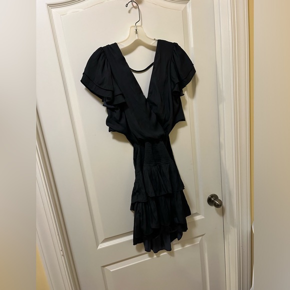 Mustard Seed Boutique Dress🖤 - Picture 2 of 6